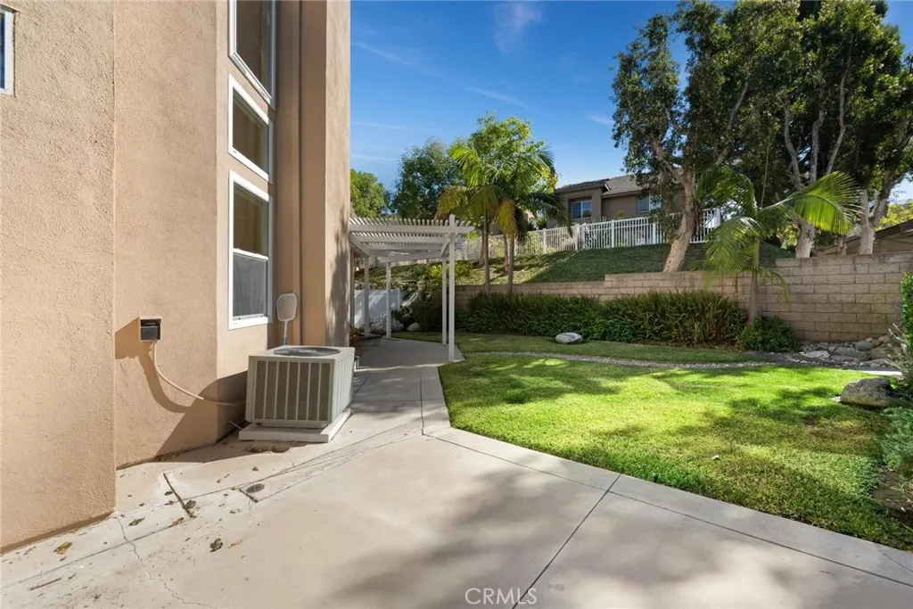 1232 S Country Glen Way, Anaheim Hills, California 92808 home-pic-29