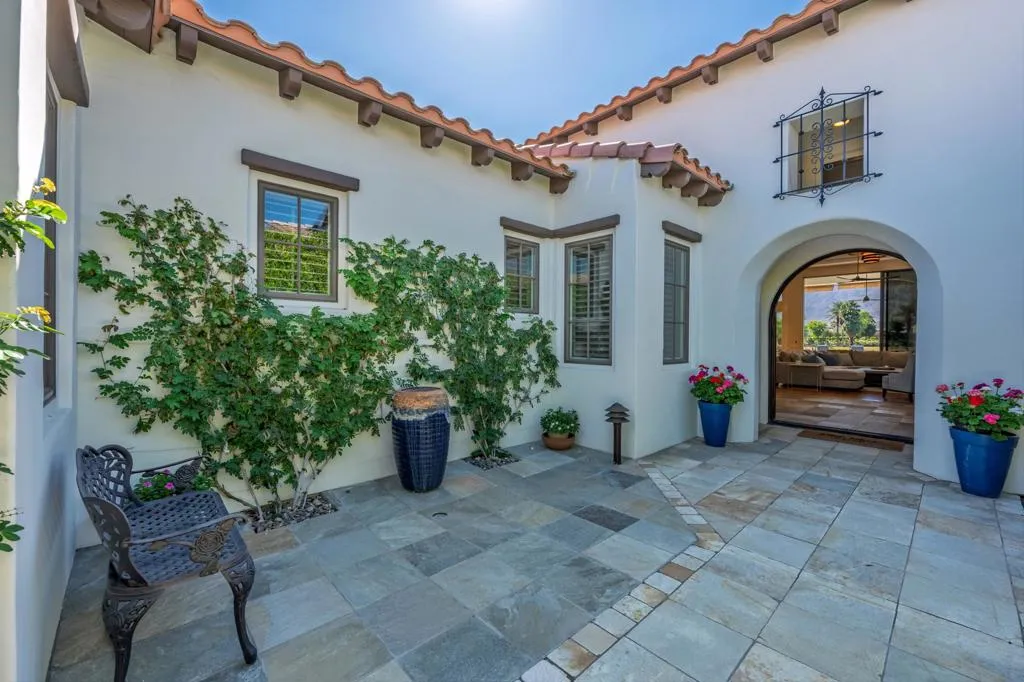 81545 Carboneras, La Quinta, California 92253 home-pic-8