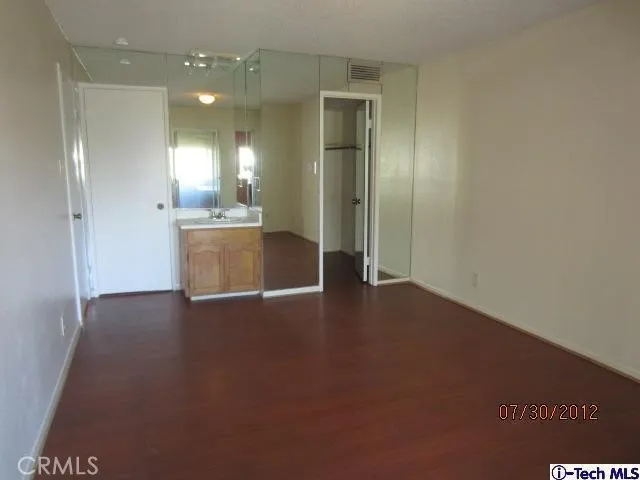 3030 Valle Vista 1, Los Angeles, California 90065 home-pic-16