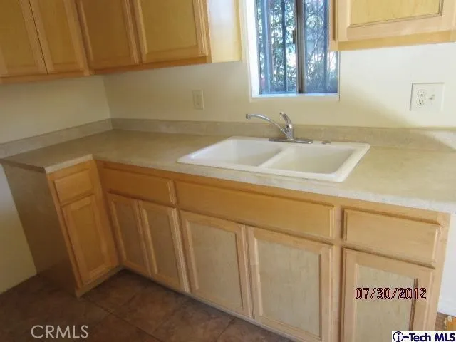 3030 Valle Vista 1, Los Angeles, California 90065 home-pic-6