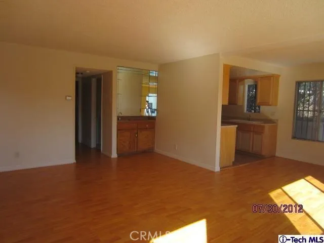 3030 Valle Vista 1, Los Angeles, California 90065 home-pic-2