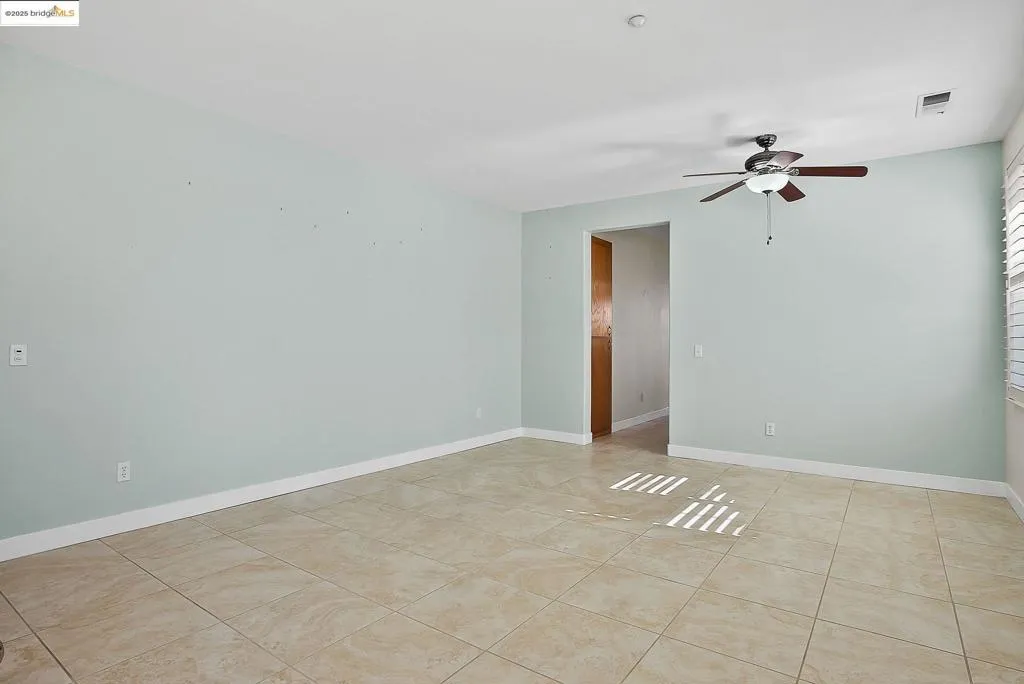 1481 Bismarck Ln, Brentwood, California 94513 home-pic-5