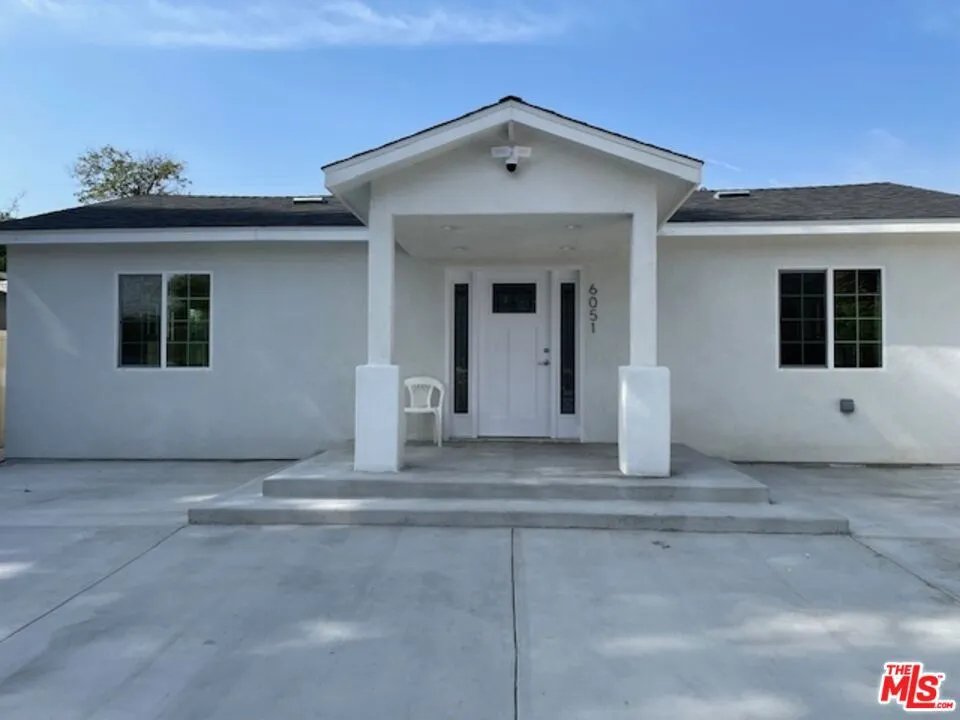 6051 Colfax Avenue, North Hollywood, California 91606 home-pic-0