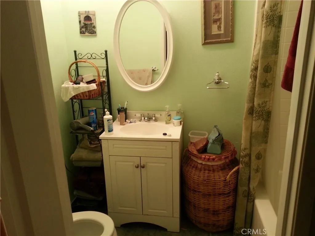 3030 Valle Vista 13, Los Angeles, California 90065 home-pic-4