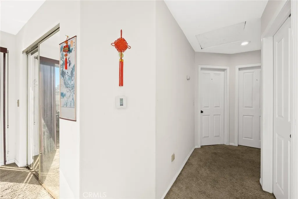 1660 W 146th Street 2, Gardena, California 90247 home-pic-19