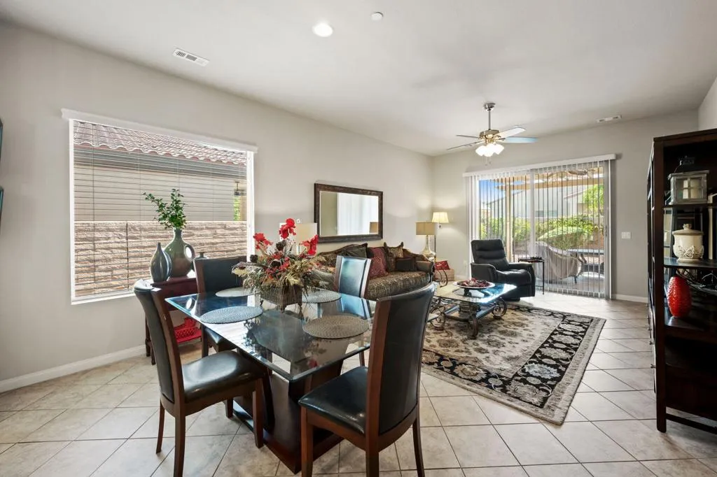 39145 Camino Michanito, Indio, California 92203 home-pic-11