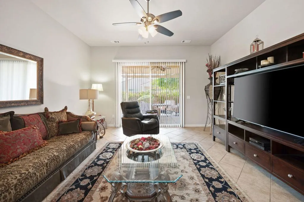 39145 Camino Michanito, Indio, California 92203 home-pic-6