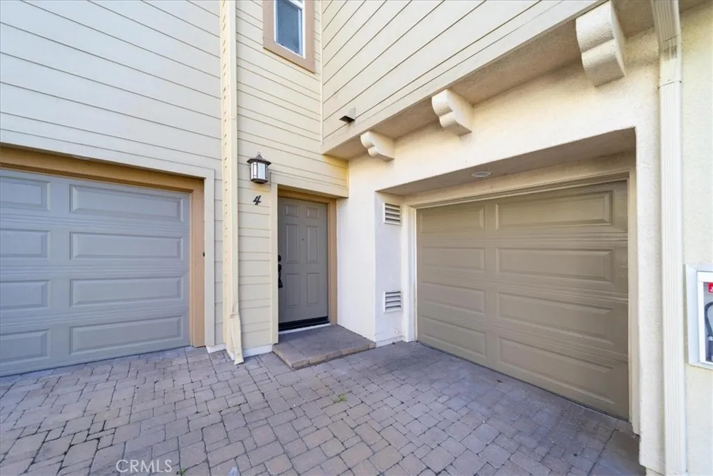 41548 Blue Canyon 4, Murrieta, California 92562 home-pic-2