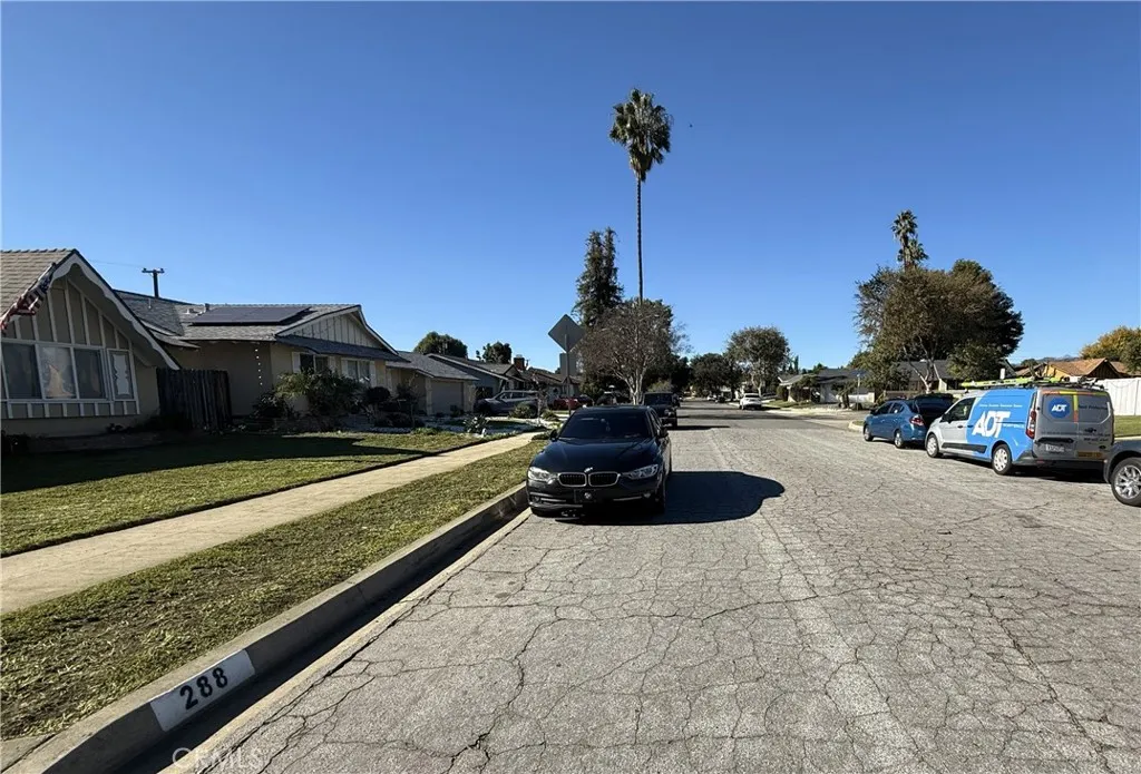 288 Royal Coach, Pomona, California 91767 home-pic-12