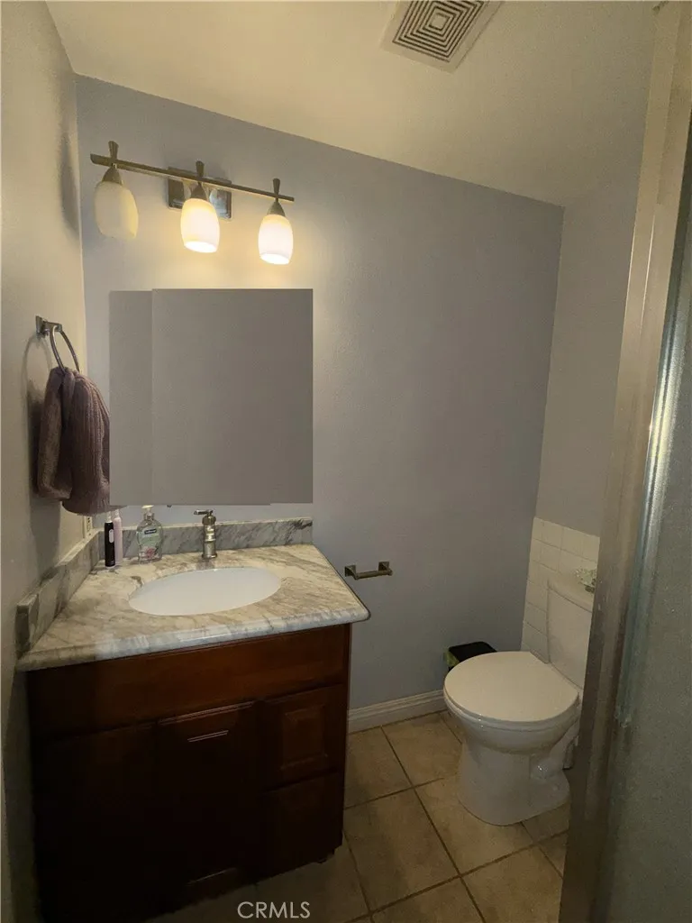 288 Royal Coach, Pomona, California 91767 home-pic-31