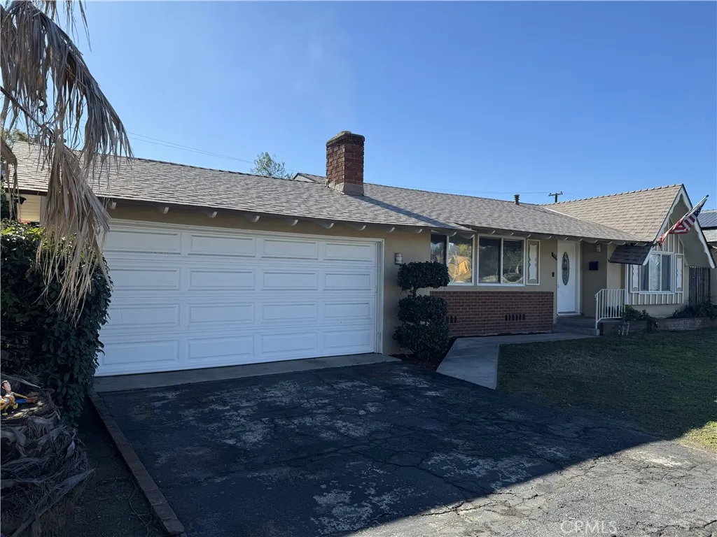 288 Royal Coach, Pomona, California 91767 home-pic-1