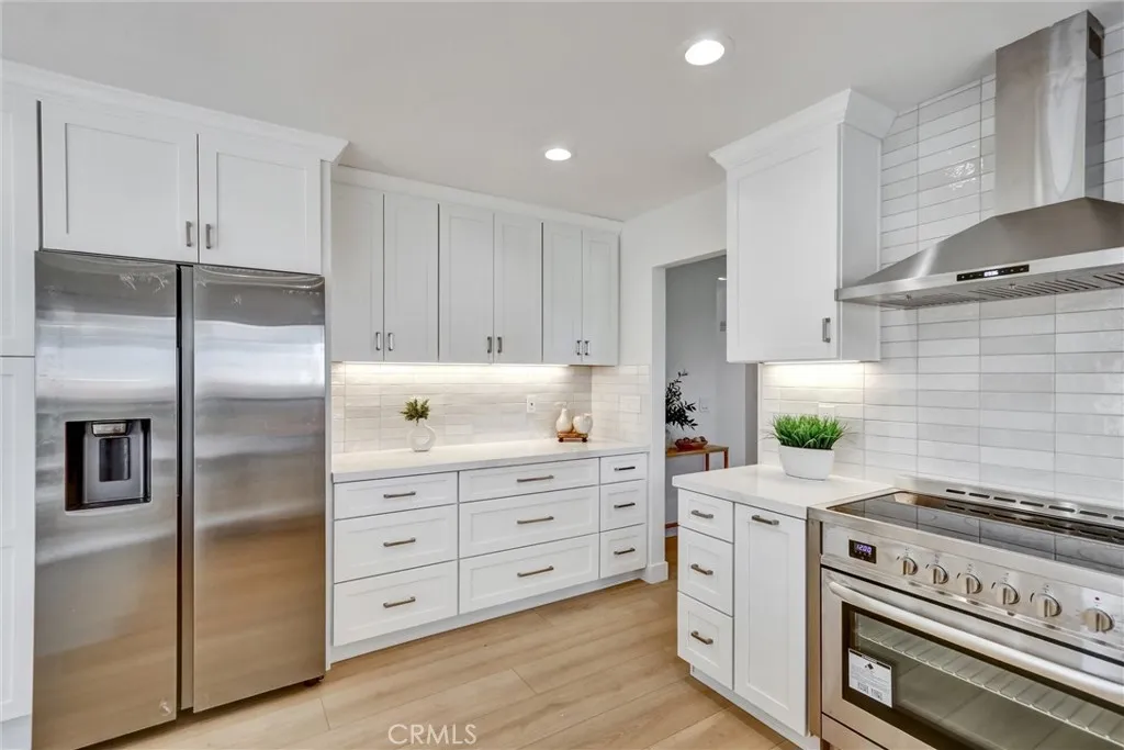 5515 Thunderbird, La Jolla, California 92037 home-pic-18