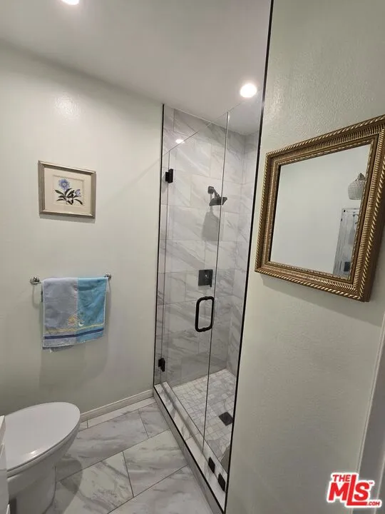 14315 Riverside Drive 105, Sherman Oaks, California 91423 home-pic-4