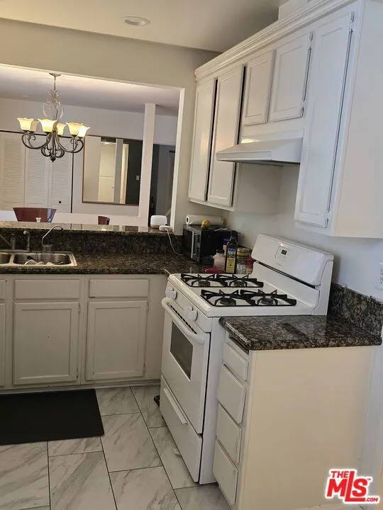 14315 Riverside Drive 105, Sherman Oaks, California 91423 home-pic-34