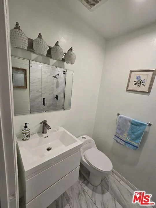 14315 Riverside Drive 105, Sherman Oaks, California 91423 home-pic-5