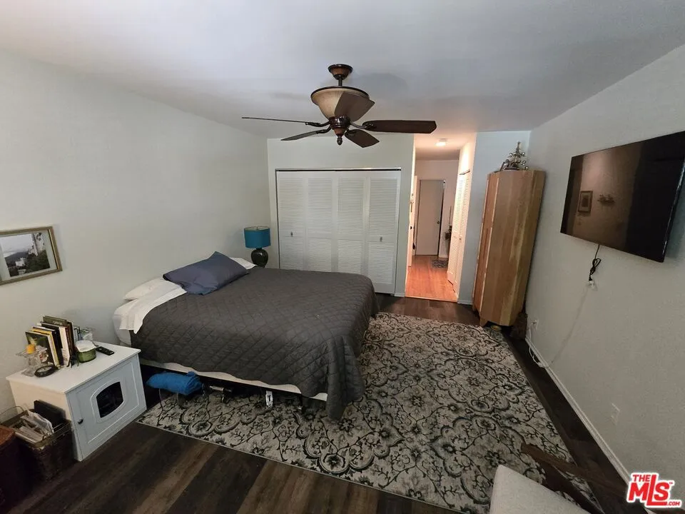 14315 Riverside Drive 105, Sherman Oaks, California 91423 home-pic-8