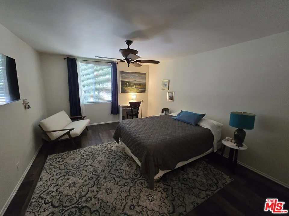 14315 Riverside Drive 105, Sherman Oaks, California 91423 home-pic-13