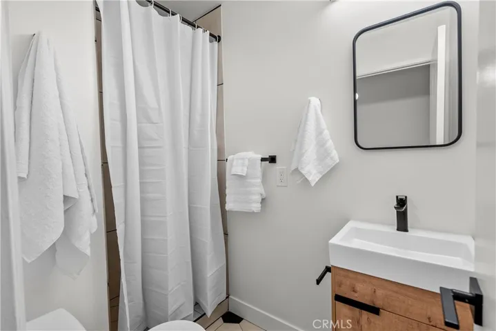 179 -181 Culver, Playa Del Rey, California 90293
