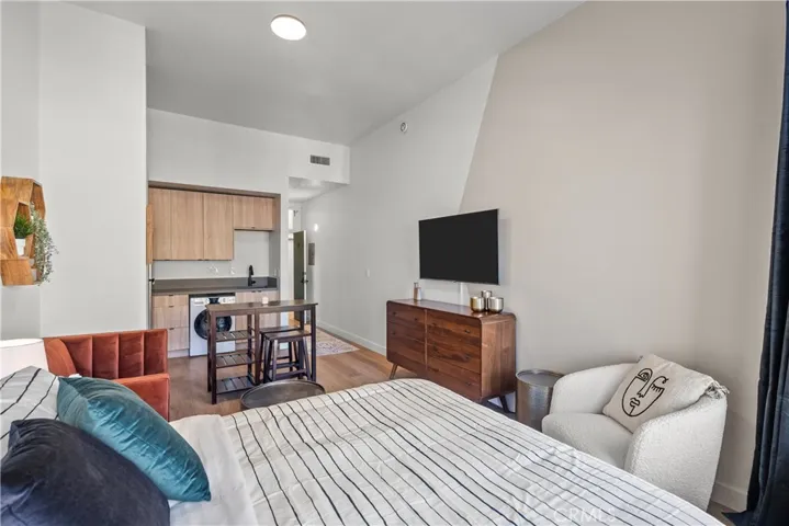 179 -181 Culver, Playa Del Rey, California 90293