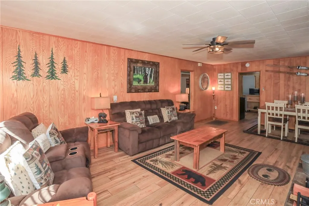 592 Douglas Street, Big Bear Lake, California 92315 home-pic-9