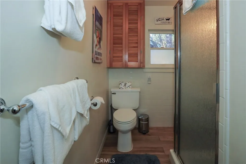 592 Douglas Street, Big Bear Lake, California 92315 home-pic-23