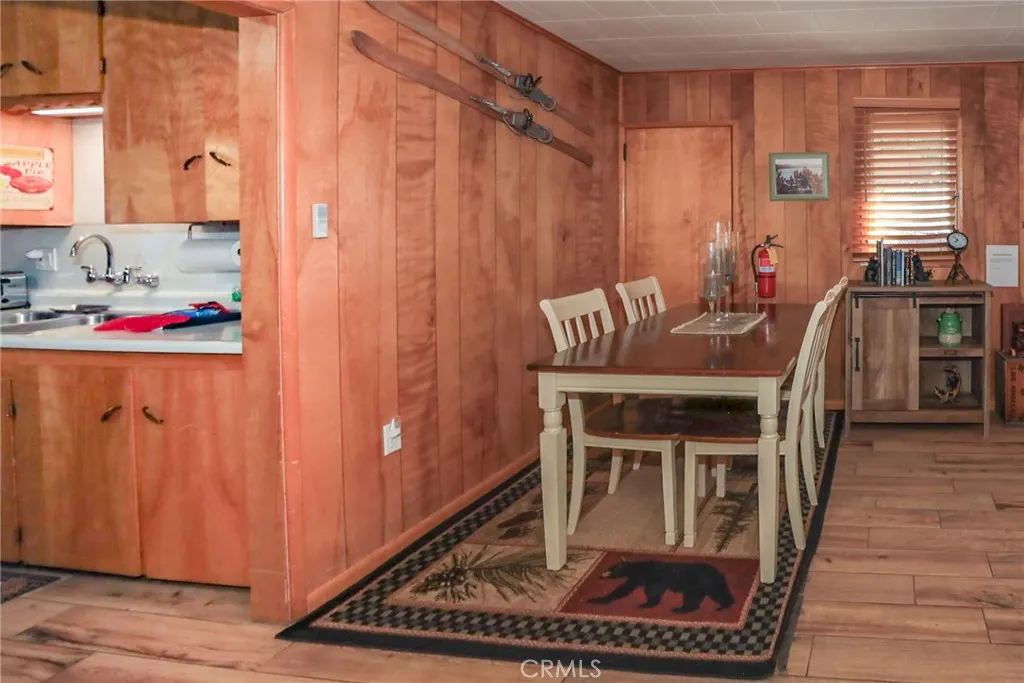 592 Douglas Street, Big Bear Lake, California 92315 home-pic-13
