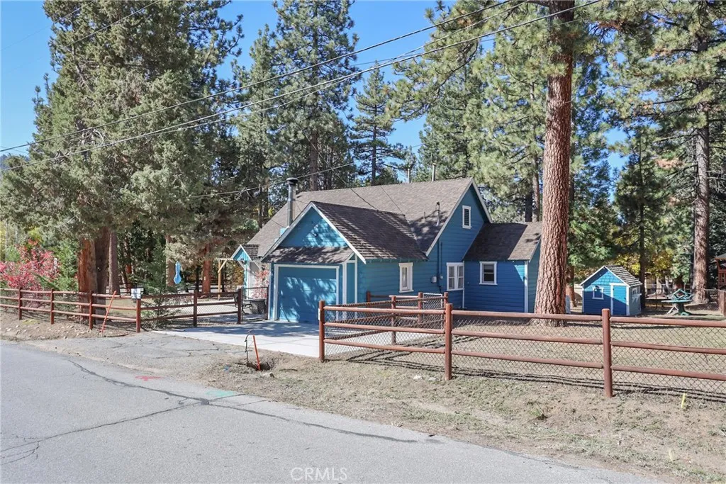 592 Douglas Street, Big Bear Lake, California 92315 home-pic-2