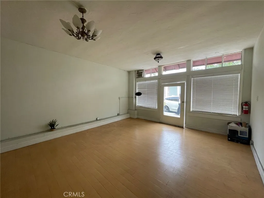 511 S Del Mar, San Gabriel, California 91776 home-pic-8