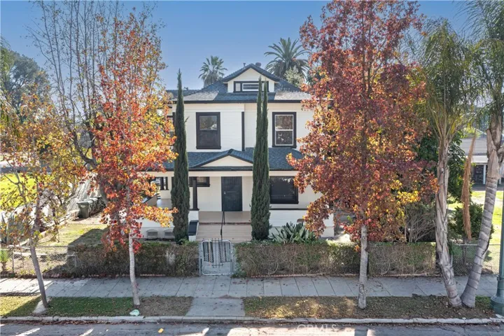 724 W 2nd, Pomona, California 91766