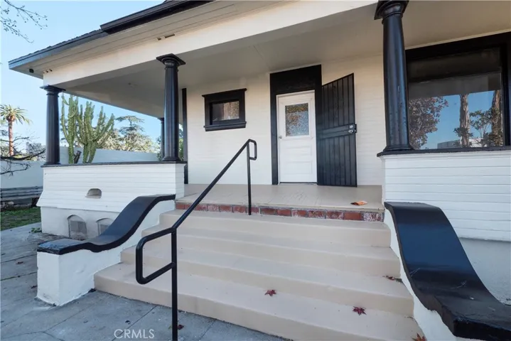 724 W 2nd, Pomona, California 91766