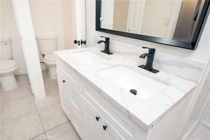 724 W 2nd, Pomona, California 91766