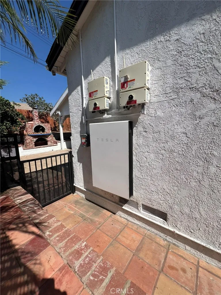 12826 Bromont, San Fernando, California 91340 home-pic-40