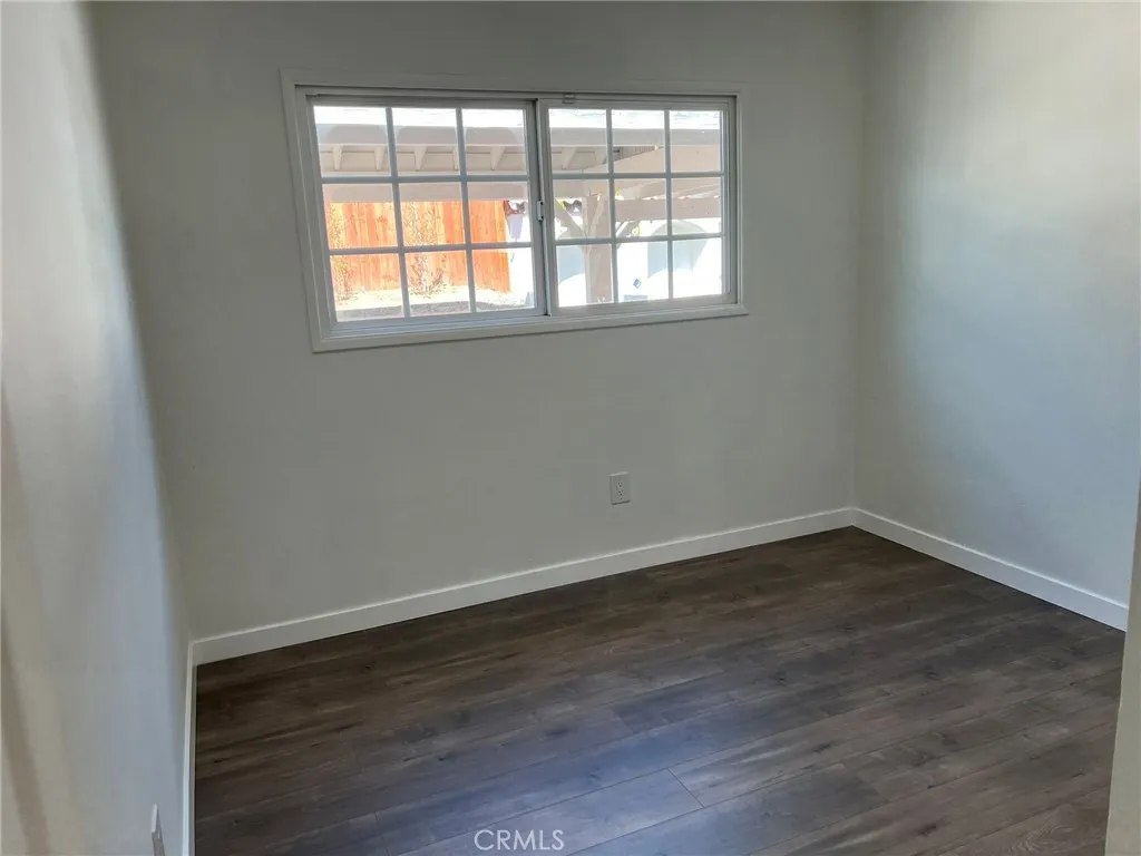 12826 Bromont, San Fernando, California 91340 home-pic-22