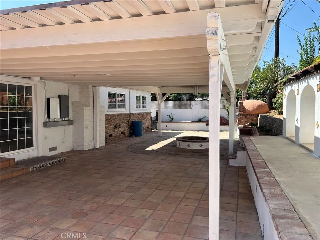 12826 Bromont, San Fernando, California 91340 home-pic-31