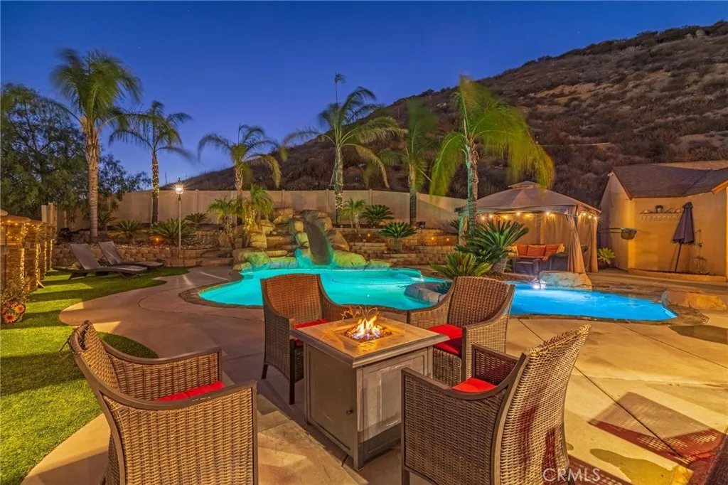 27495 Linnel Lane, Murrieta, California 92562 home-pic-8