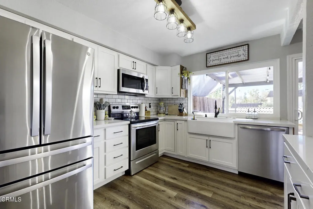 680 Redwood Lane, San Dimas, California 91773 home-pic-18
