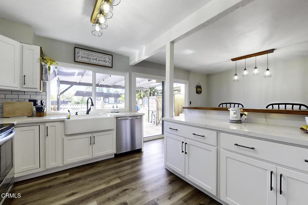 680 Redwood Lane, San Dimas, California 91773 home-pic-16