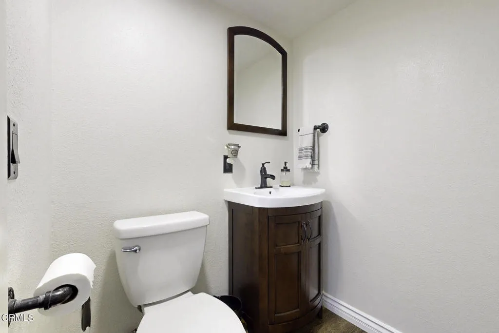 680 Redwood Lane, San Dimas, California 91773 home-pic-19
