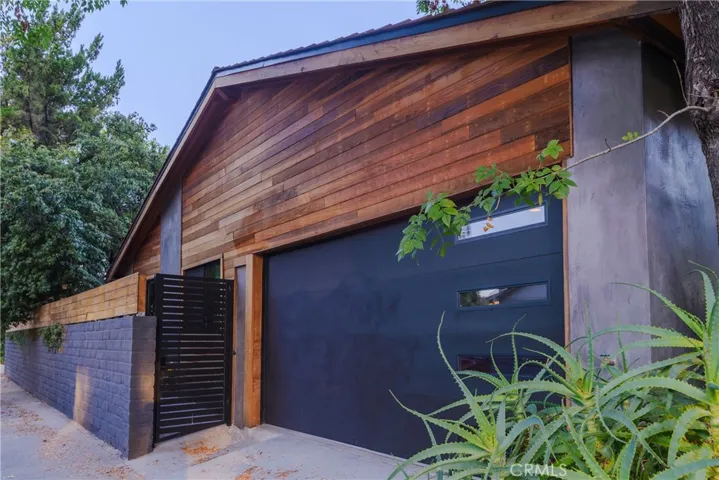 9701 Bothwell Road, Northridge, California 91324