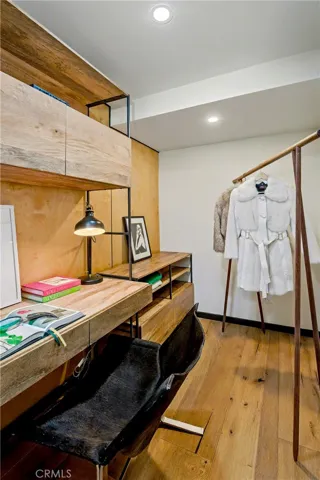 9701 Bothwell Road, Northridge, California 91324