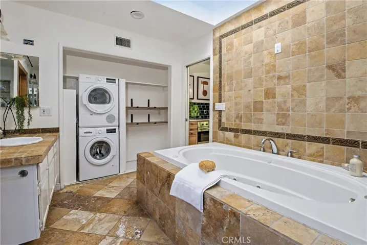 9701 Bothwell Road, Northridge, California 91324