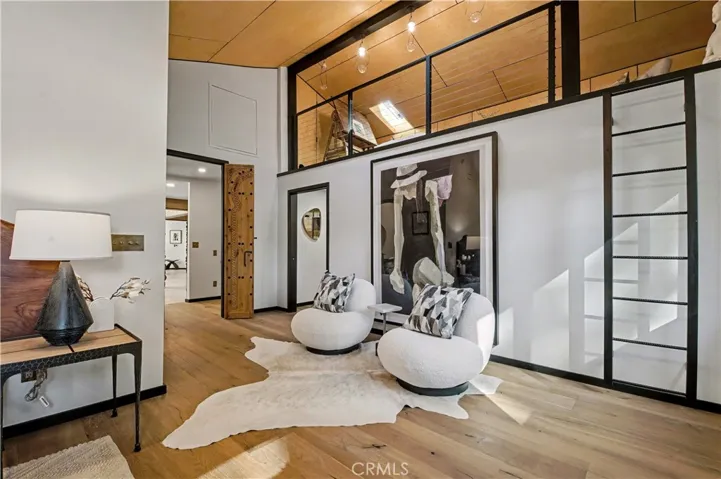 9701 Bothwell Road, Northridge, California 91324