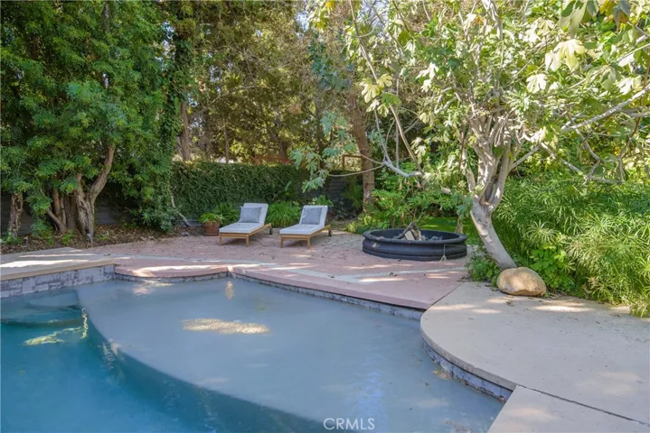 9701 Bothwell Road, Northridge, California 91324