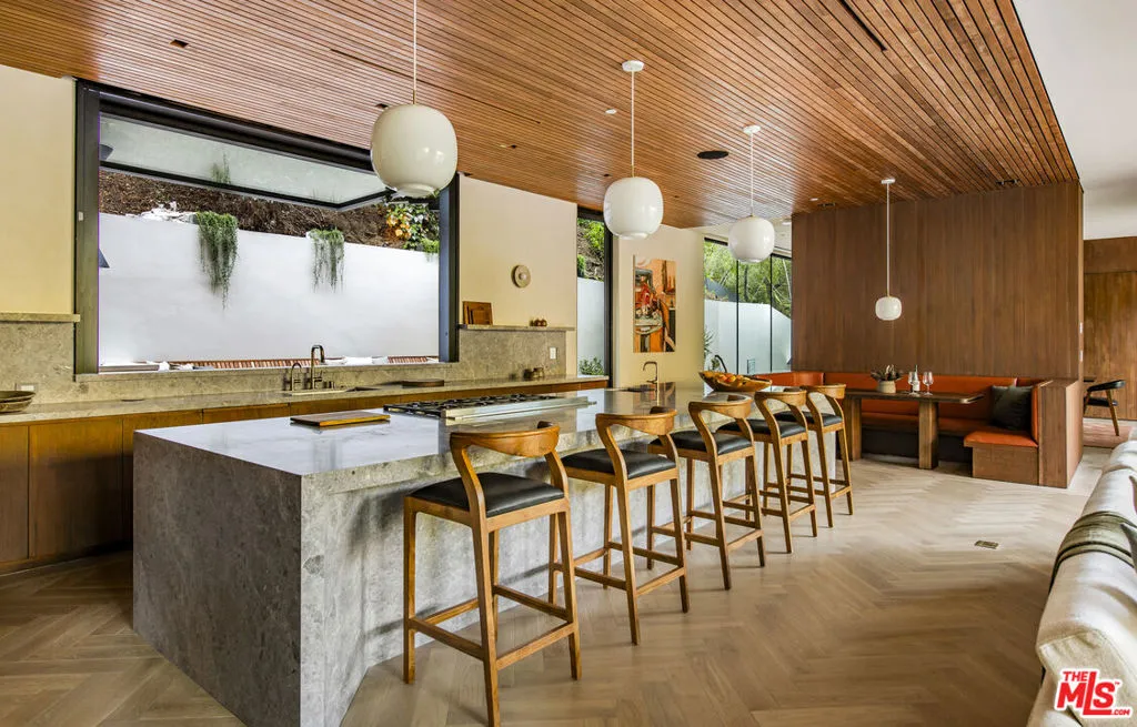 2535 Hutton Drive, Beverly Hills, California 90210 home-pic-9