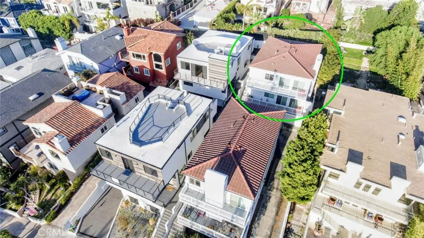 714 N Juanita Avenue B, Redondo Beach, California 90277