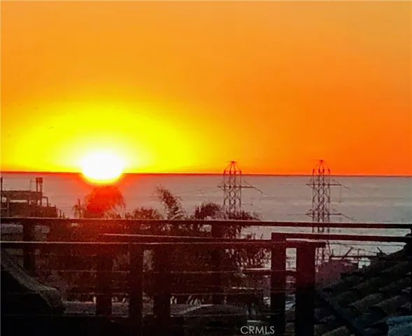714 N Juanita Avenue B, Redondo Beach, California 90277