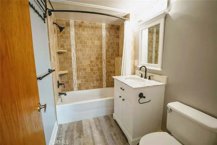 714 N Juanita Avenue B, Redondo Beach, California 90277