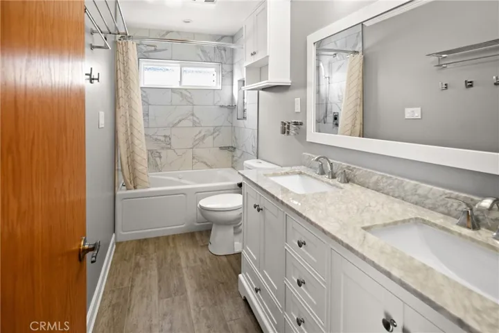 714 N Juanita Avenue B, Redondo Beach, California 90277