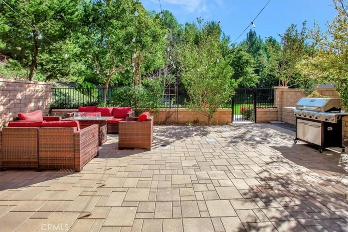 83 Prominence, Lake Forest, California 92630
