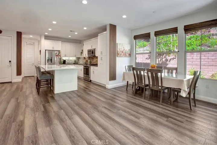 83 Prominence, Lake Forest, California 92630